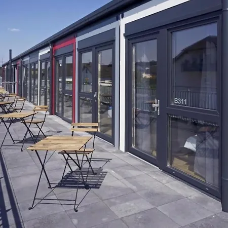 Διαμέρισμα B - *